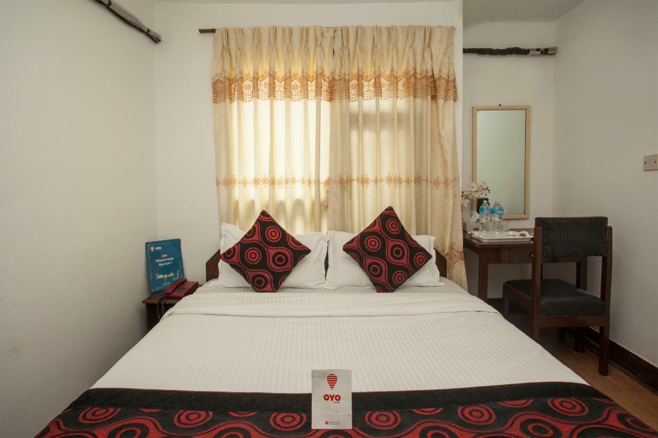 Oyo 175 Hotel Felicity Катманду Екстер'єр фото